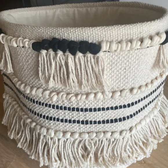 Sugarboo & Co Basket - Picture 6 of 9